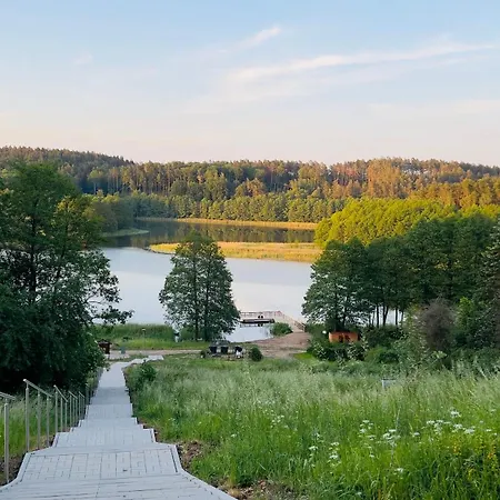 Шале Dom Letniskowy Ogrod Jezioro Warminsko Mazurskie Гетшвалд